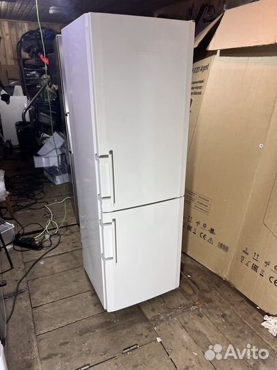 Холодильник Liebherr