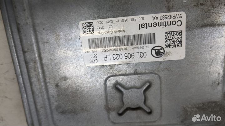 Блок управления двигателем Skoda Octavia (A5), 2012