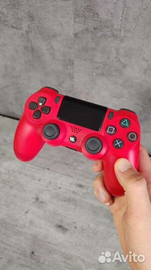 Dualshock 4 v2 (Red)