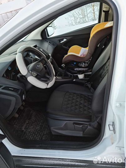 Ford Focus 1.6 МТ, 2017, 90 000 км