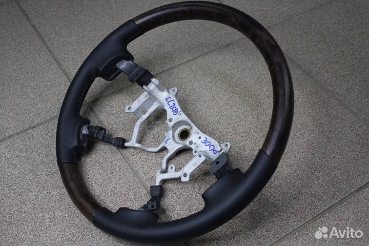 Land Cruiser 200 2008 - 2015 Руль Штатный X3ML3