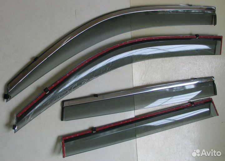 Land Cruiser Prado 150 Ветровики с хромом L6DB7