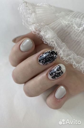 Маникюр с покрытием