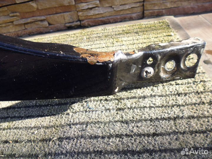 Вольво XC60 крыло переднее правое с 2008