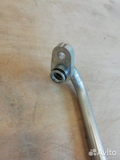 Трубки кондиционера Toyota Prius ZVW50 2ZR-FXE