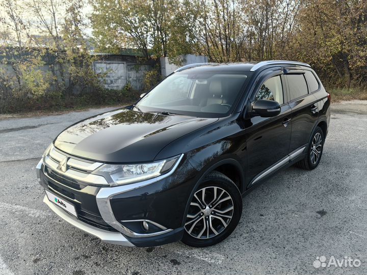 Mitsubishi Outlander 2.0 CVT, 2017, 164 100 км