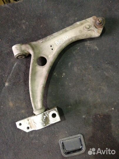 Рычаг передний передний правый Volkswagen Passat