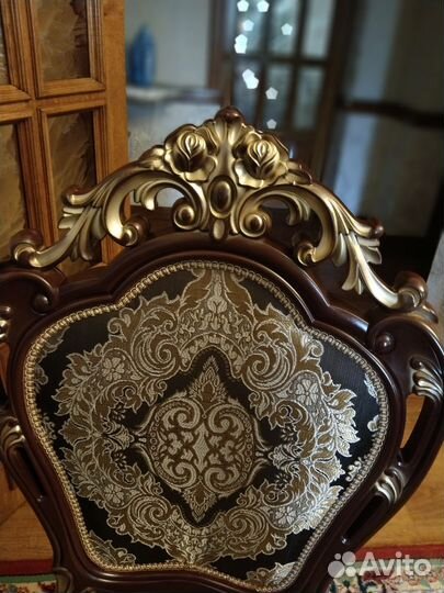 Стулья
