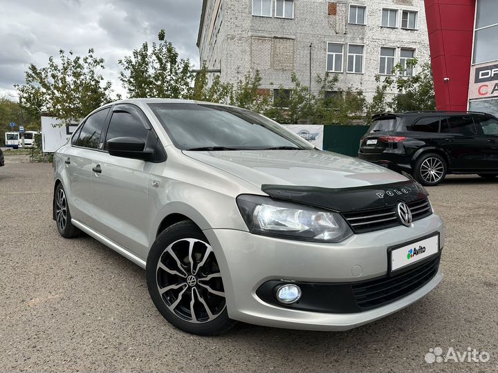 Volkswagen Polo 1.6 МТ, 2012, 153 063 км