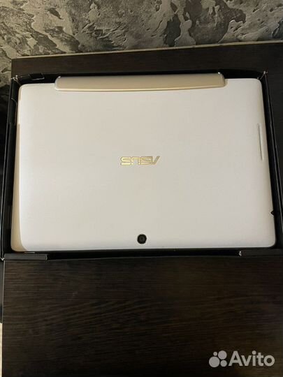 Планшет Asus transformer pad tf300t