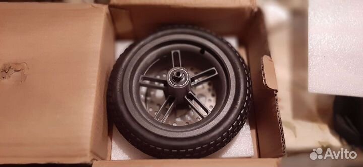 Заднее колесо на электросамокат, новое
