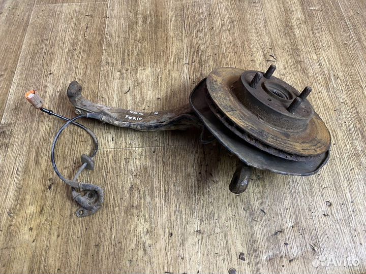 Кулак поворотный правый Цивик Fеrio 6 Honda Civic