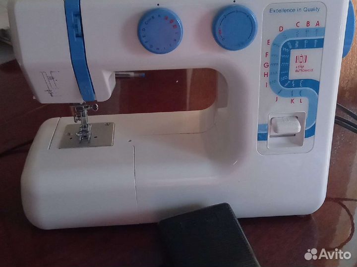 Швейная машинка