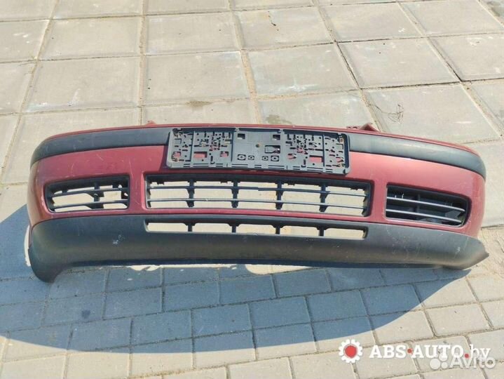 Бампер передний Volkswagen Golf 4 2003 1J0807178
