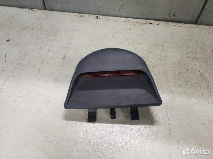 Фонарь задний (стоп сигнал) Hyundai Elantra 3 XD