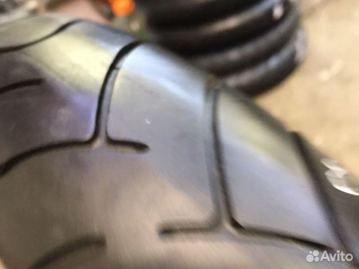 120/70/17 R17 bridgestone batllax DT023 (сервис)