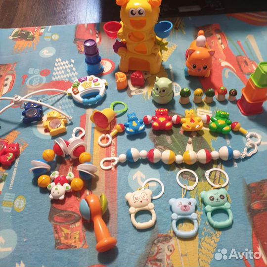 Игрушки погремушки