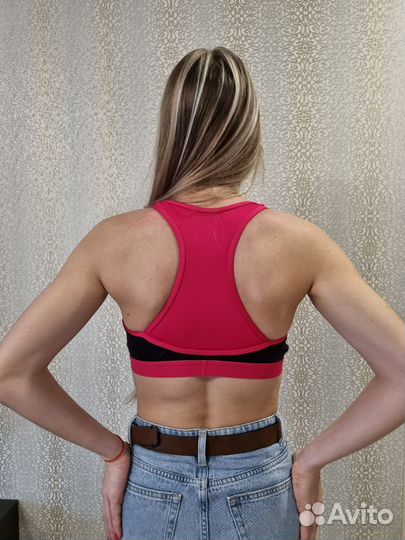 Спортивный топ