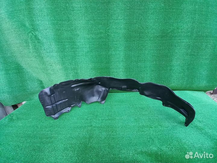 Подкрылок передний Mitsubishi Lancer 9