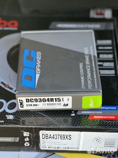 Тормозные колодки зад Toyota LC300