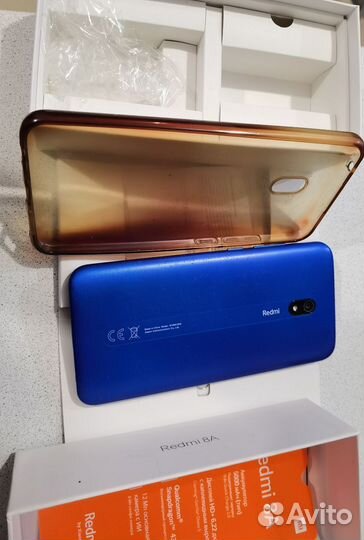 Xiaomi Redmi 8, 4/64 ГБ