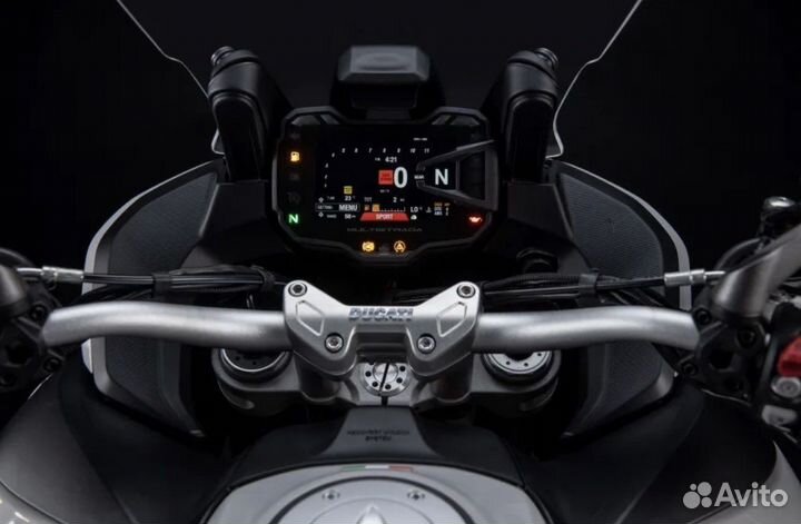 Ducati multistrada 950s