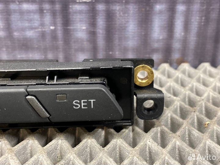 Кнопка памяти сиденья Audi A6 Allroad C6 AUK 2006