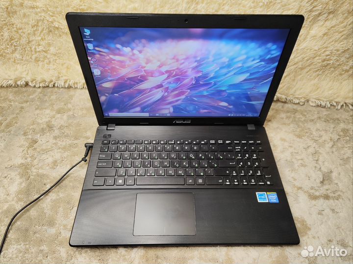 Мощный ноутбук Asus SSD 240GB как новый