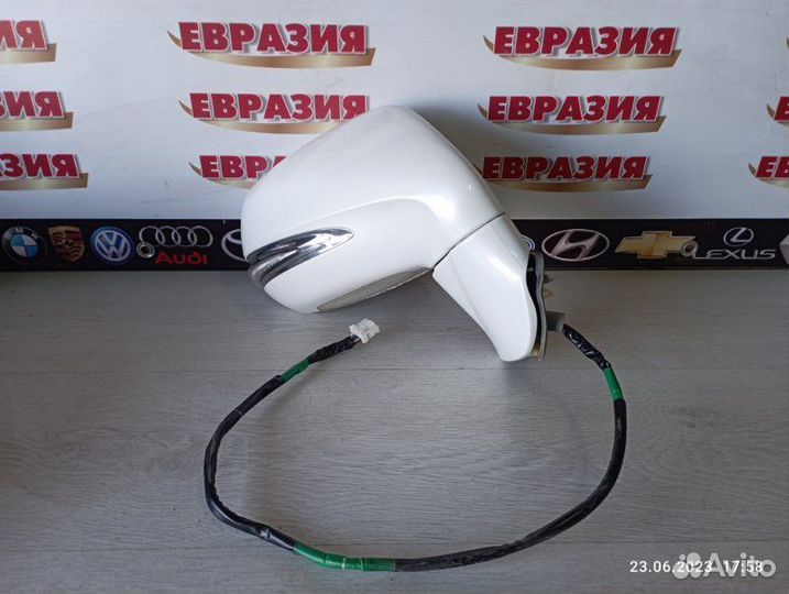 Зеркало заднего вида боковое правое Lexus Rx350