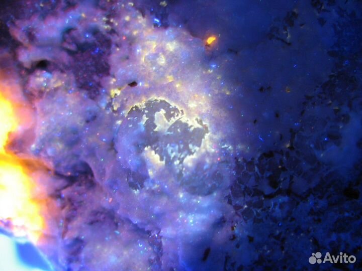 Гакманит и содалит. Интереснее в описании