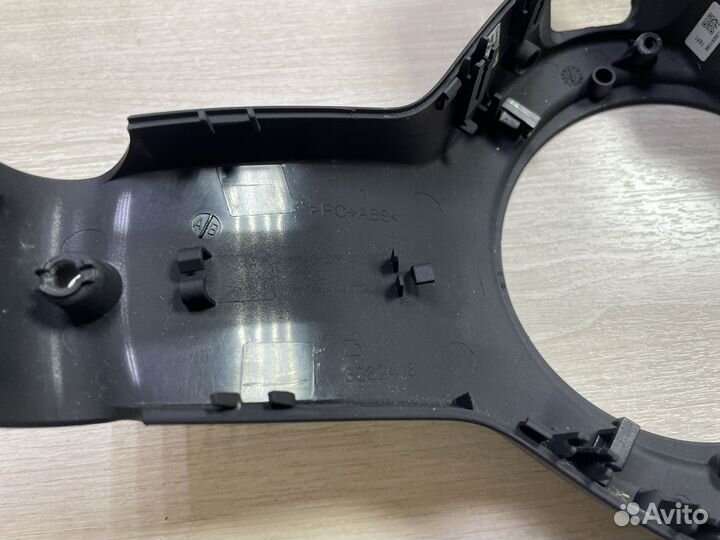 Кожух рулевой колонки BMW F10 F15 F16 F30