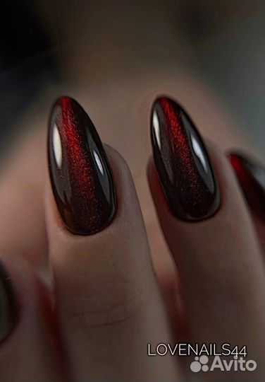 Маникюр и педикюр