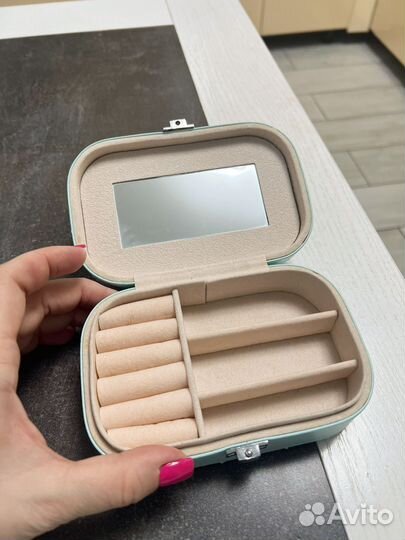 Шкатулка для украшений