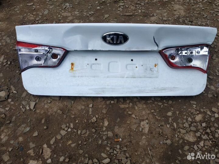 Крышка багажника Kia Rio 3