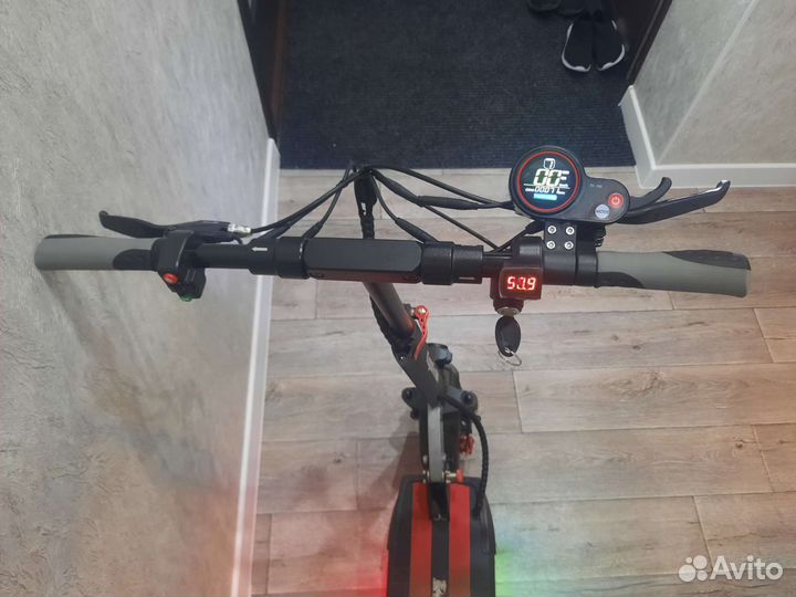 Электросамокат KugooKirin M4