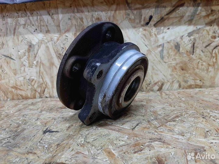 Ступица задняя Volvo XC90