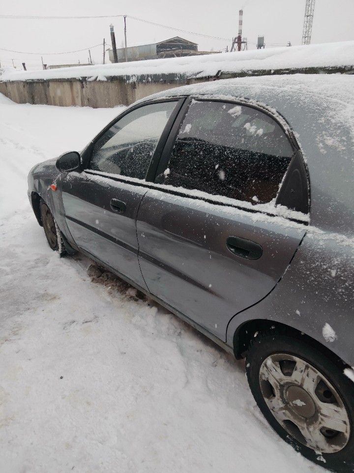Chevrolet Lanos: фото владельца