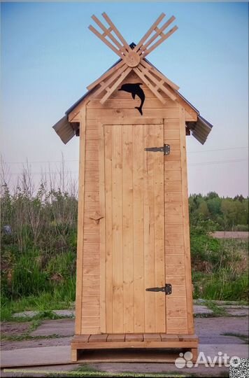 Дачный туалет с установкой
