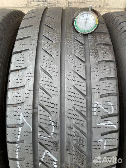 Goodyear Vector 4Seasons Cargo 235/65 R16C