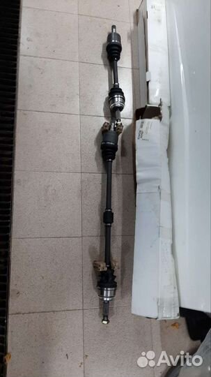 Привода правый и левый в сборе Mitsubishi Lancer 9