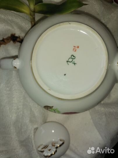 Чайники 0.5л и 3л Пр-во лоз 60 - 70 г