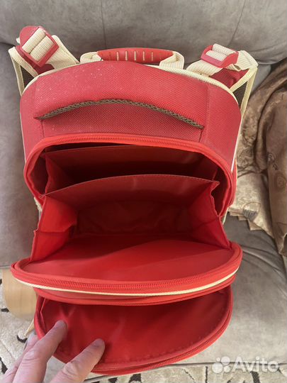 Школьный рюкзак для девочек