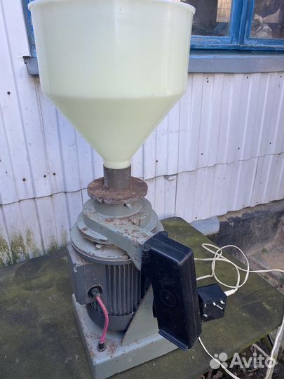 Дробилка зерновая