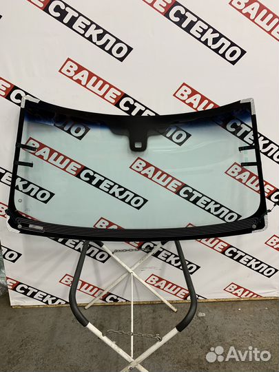 Лобовое стекло c обогревом Evoque Установка