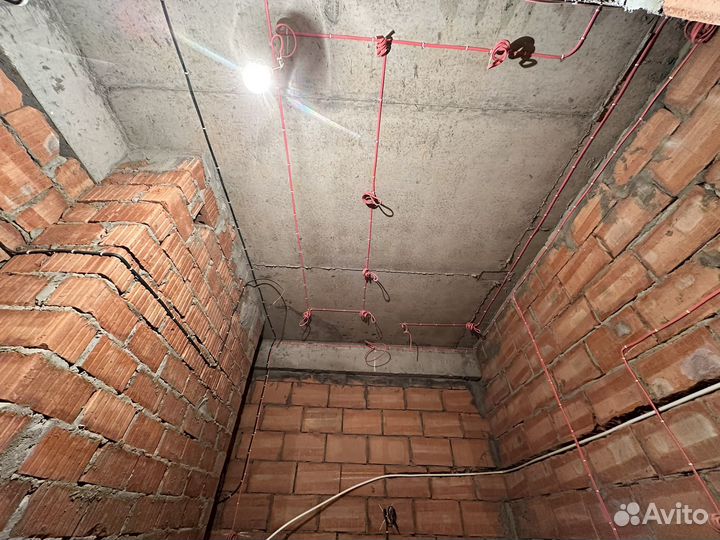 Электрик электромонтажник