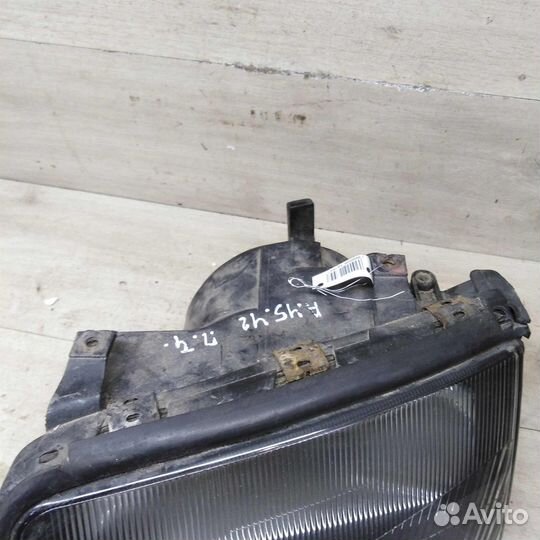 Фара передняя левая Audi 100 C4