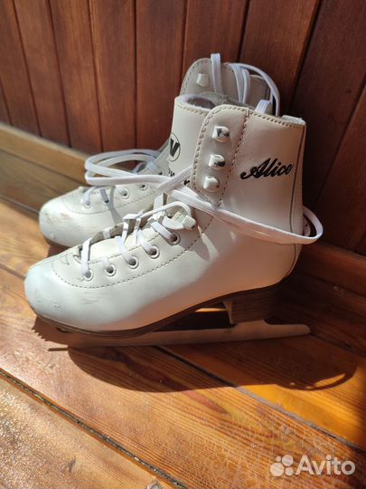 Коньки детские