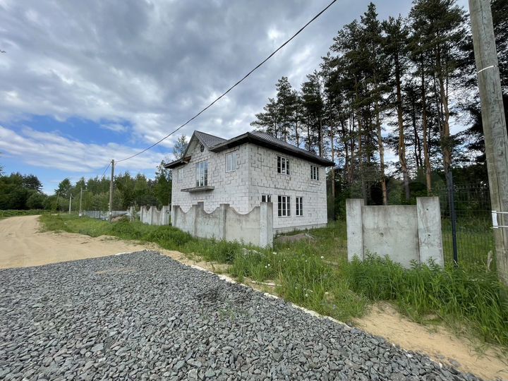 Дом 234,5 м² на участке 9 сот.