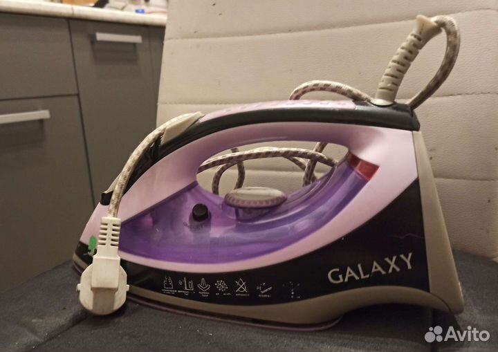 Утюг Galaxy GL6110