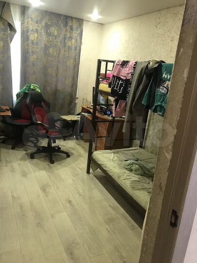 4-к. квартира, 94,6 м², 1/5 эт.